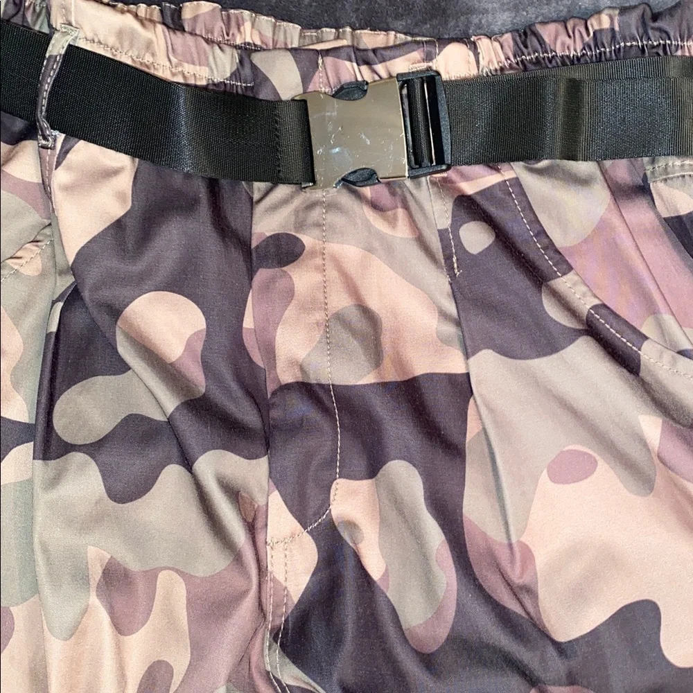 Zara camo cargo pants with belt - Picture 2 of 5